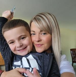 Meet your Posher, Kara